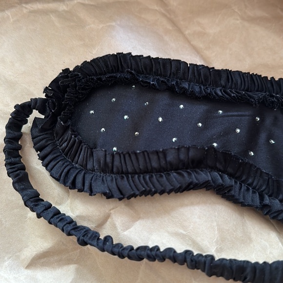 Agent Provocateur Silk  Swarovski Crystal - Picture 2 of 5